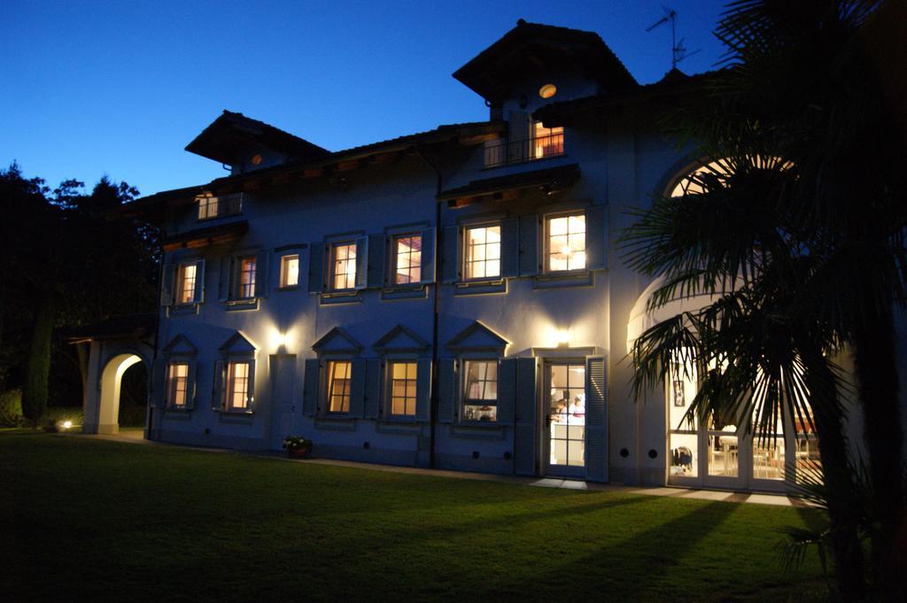 Villagaia Country House Montafia Buitenkant foto